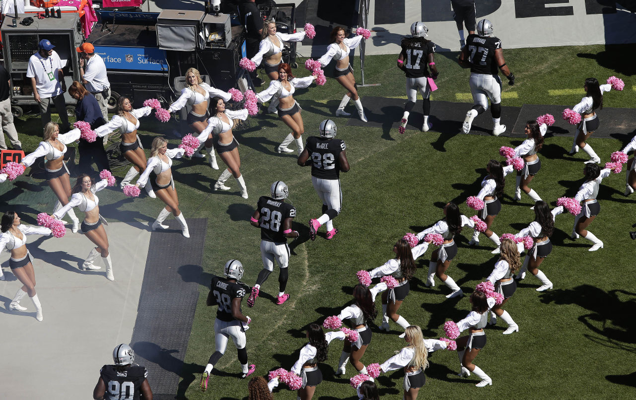Chargers Raiders Football